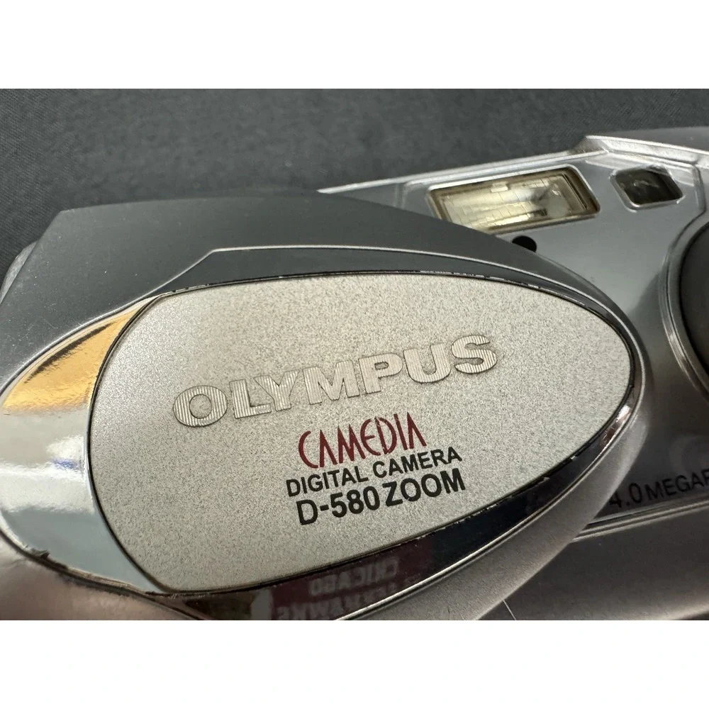 Olympus Camera D-580 Zoom 4.0MP Digital Camera Silver Tested WORKS